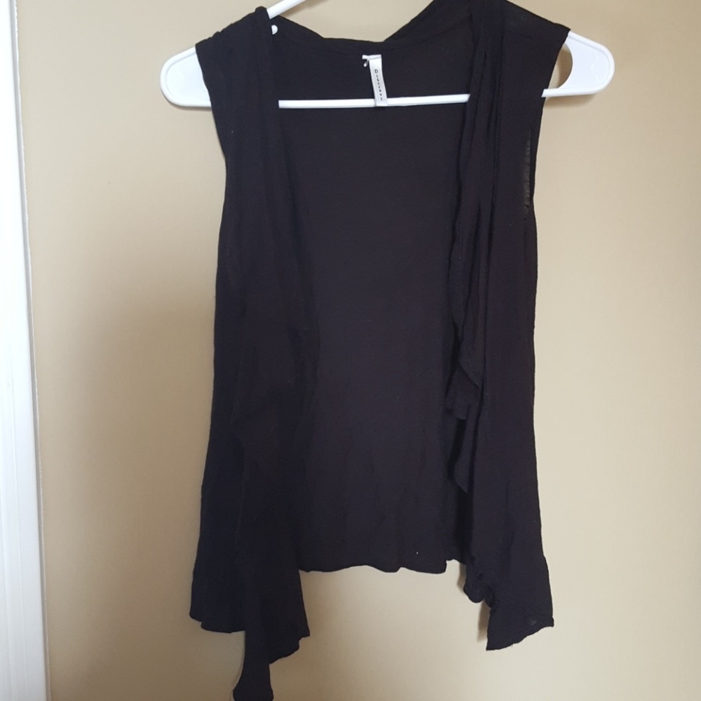Cute sleeveless top cover up